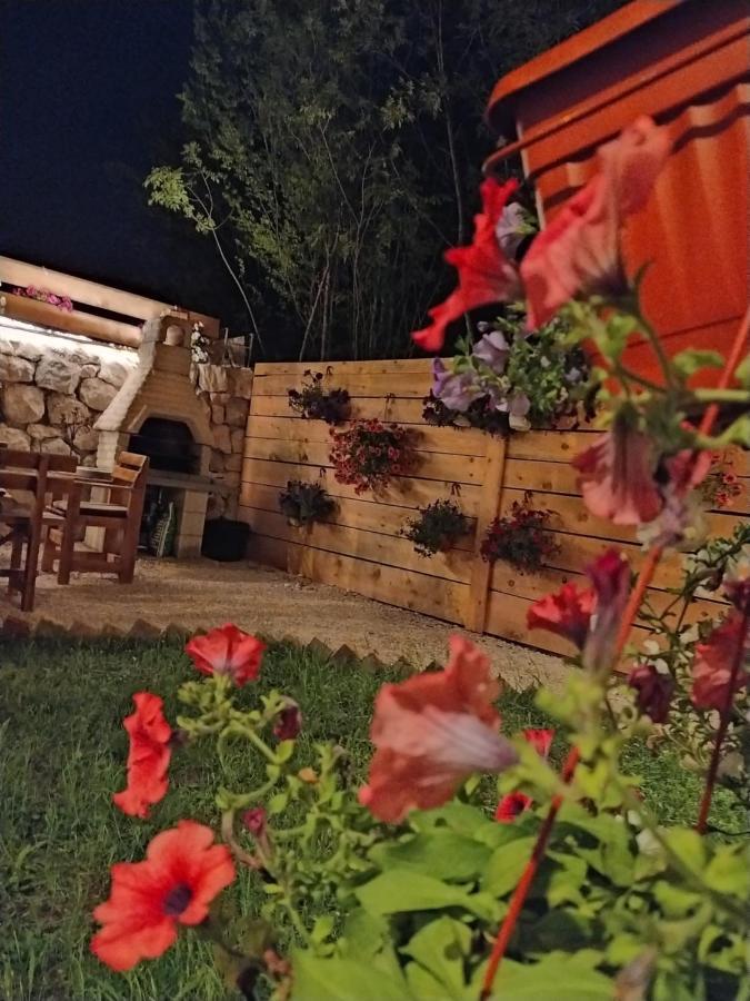 Brvnara Fairy Tale Villa Cetinje Exteriör bild
